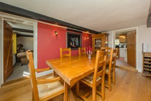 Dining Room- click for photo gallery